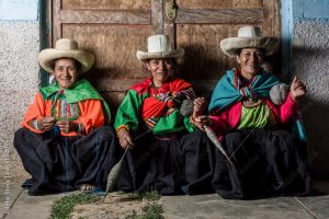 Presentación de la versión digital del libro “Poder Femenino 5000 años de historia en el Perú”